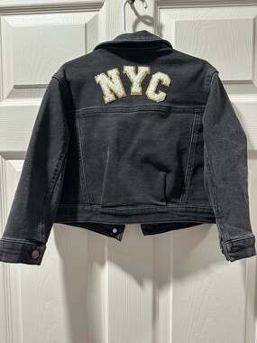 GB Girls Black Denim NYC Chenille Patch Jacket Size 6